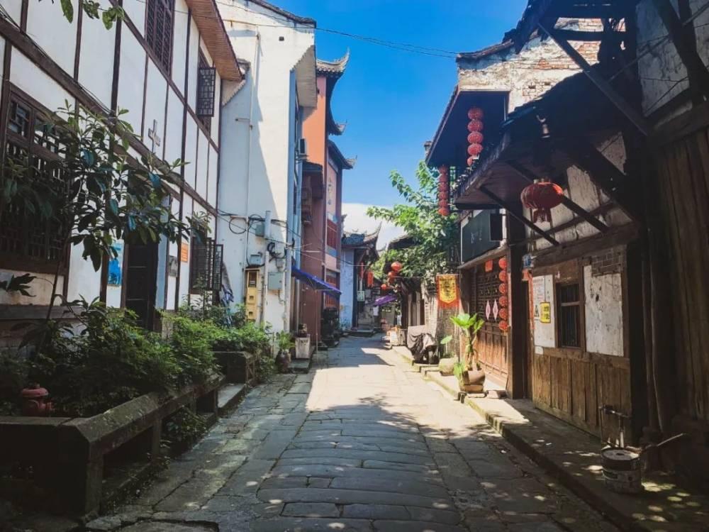 从银行辞职后我成了专职网络作家